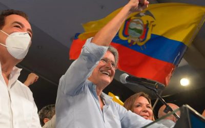 Exbanquero ecuatoriano gana elecciones